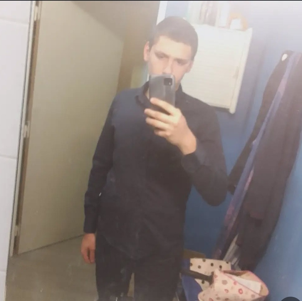 Profil de Théophane, 20 ans, Escort Trans Suisse à Riom