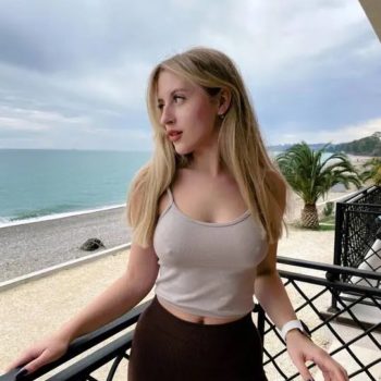 Profil de Rhéa, 28 ans, Escort Trans Suisse à Pont-de-la-Morge (Sion)
