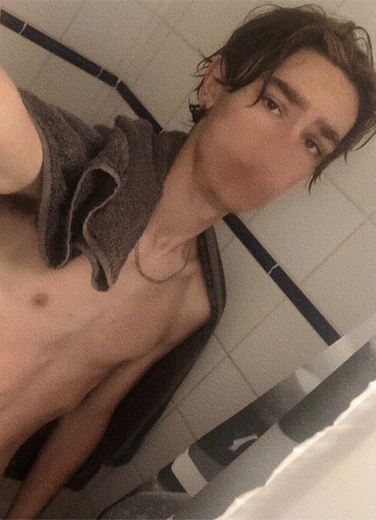 Profil de Adnan, 19 ans, Escort Trans Suisse à Vétroz