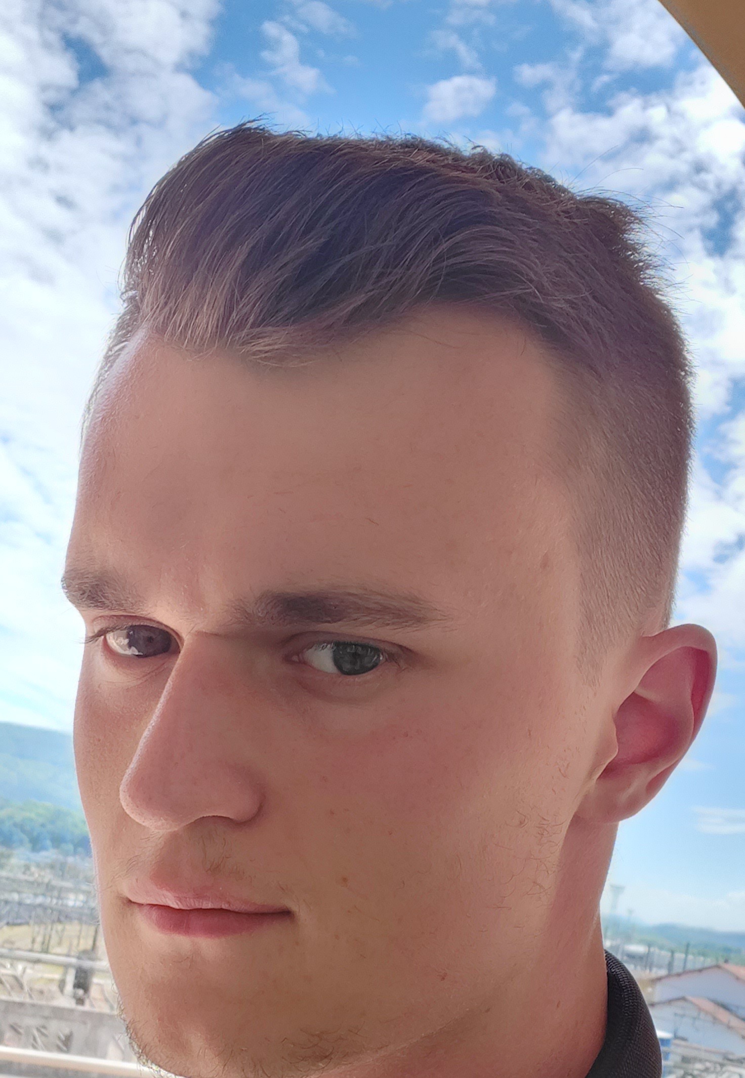 Profil de Tarek, 25 ans, Escort Trans Suisse à St-Oyens