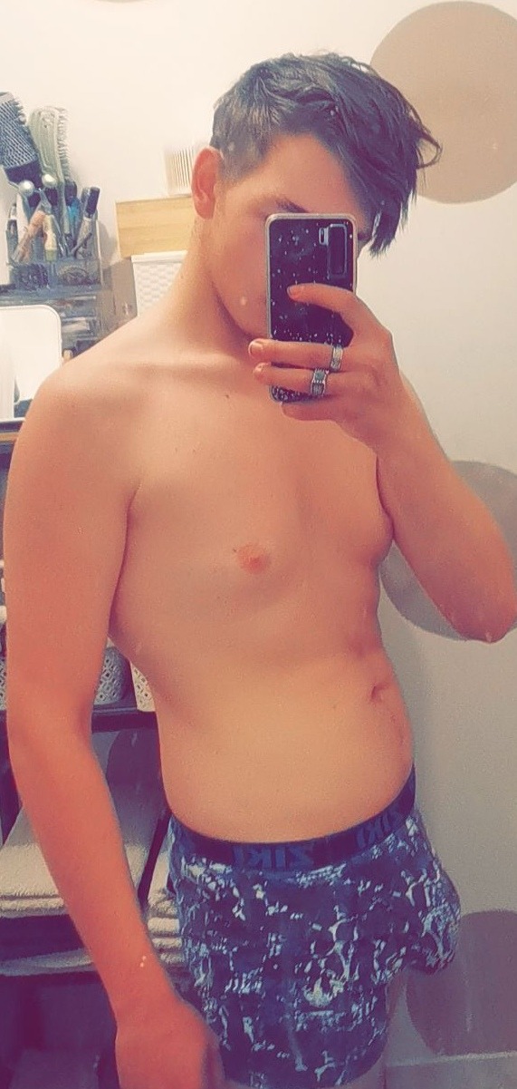 Profil de Bacem, 20 ans, Escort Trans Suisse à Degen