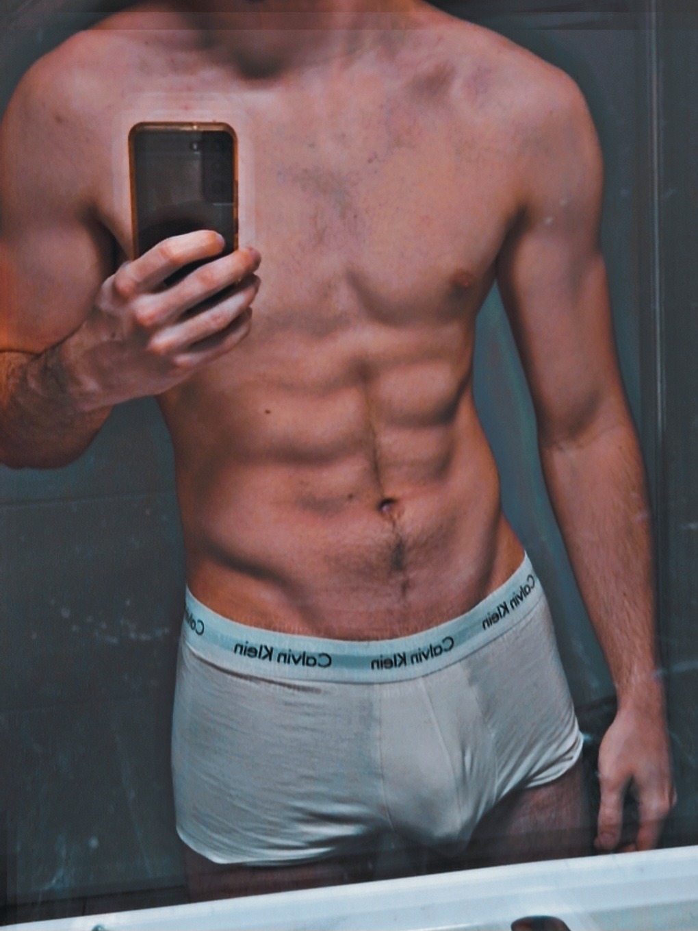 Profil de Esmael, 23 ans, Escort Trans Suisse à Lüen