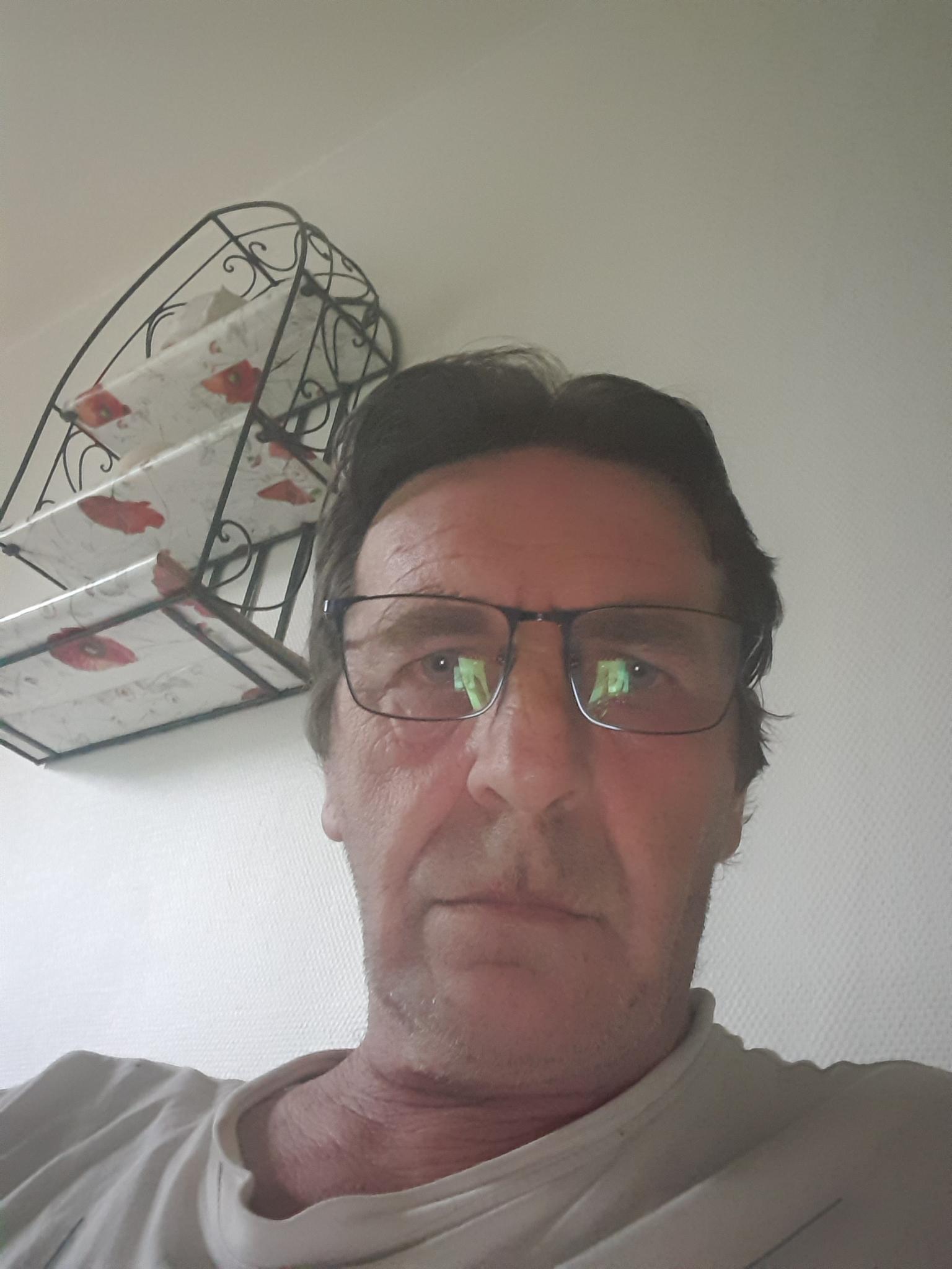 Profil de Jym, 53 ans, Escort Trans Suisse à Niederhünigen