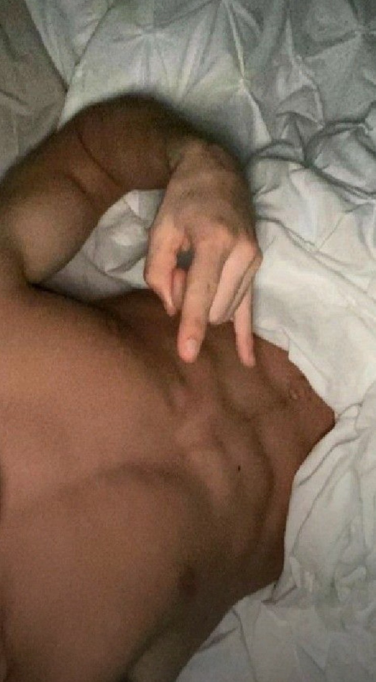 Profil de Urbano, 25 ans, Escort Trans Suisse à Le Brouillet