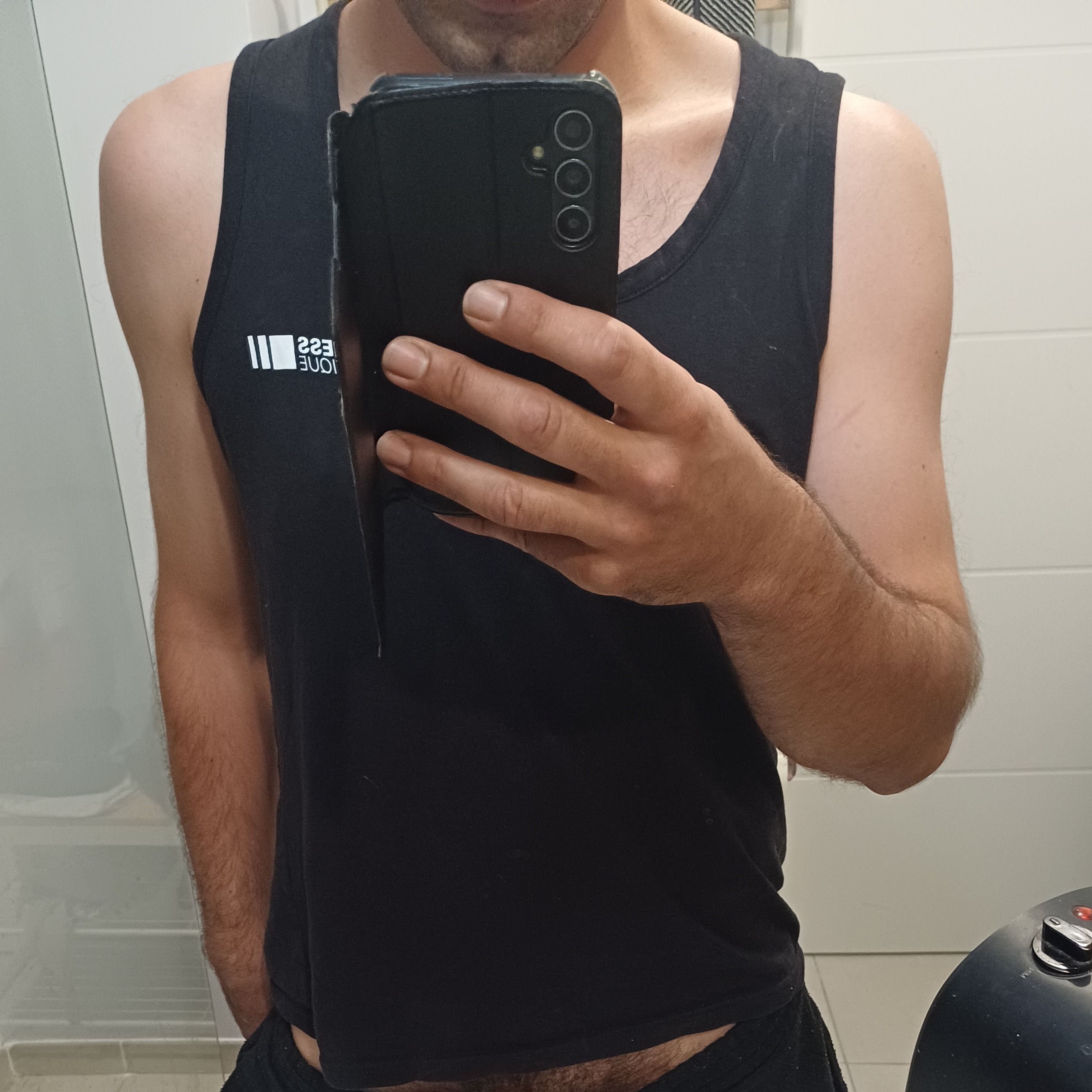 Profil de Faissel, 35 ans, Escort Trans Suisse à Gondo