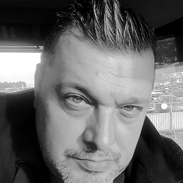 Profil de Abdelmalek, 52 ans, Escort Trans Suisse à Luthern