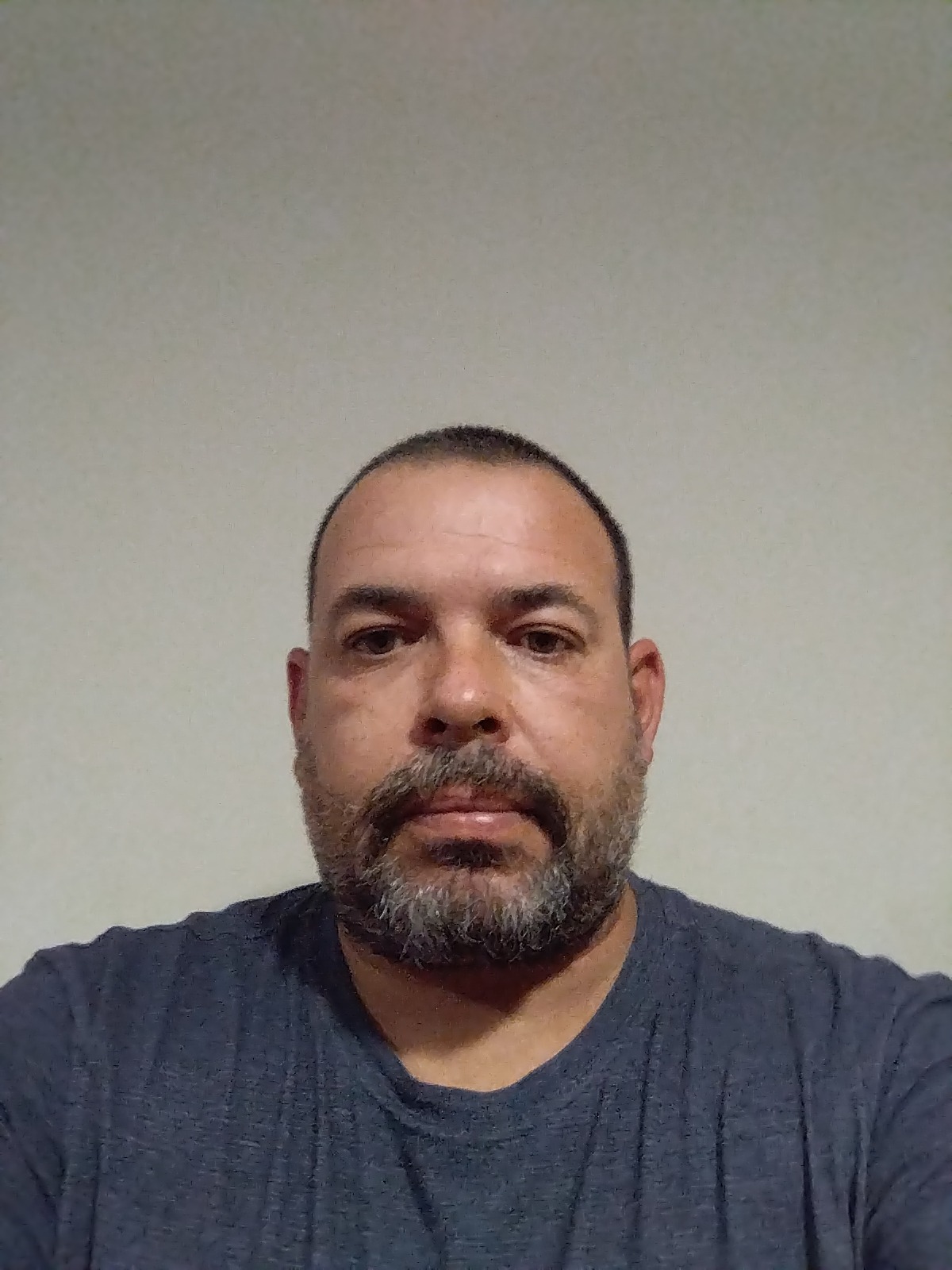Profil de Georges-henry, 48 ans, Escort Trans Suisse à Boécourt