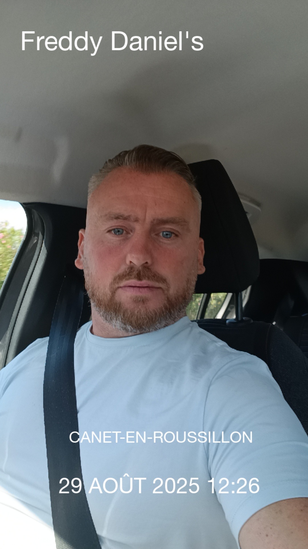 Profil de Azouz, 39 ans, Escort Trans Suisse à Benzenschwil