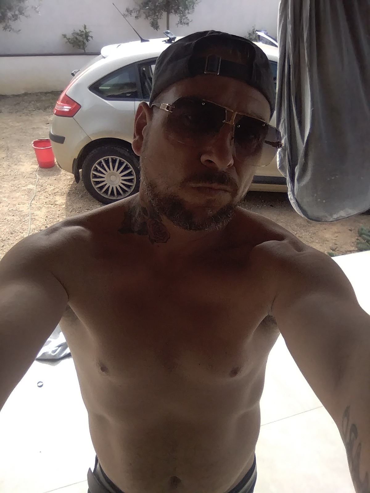 Profil de Irshad, 42 ans, Escort Trans Suisse à Safenwil
