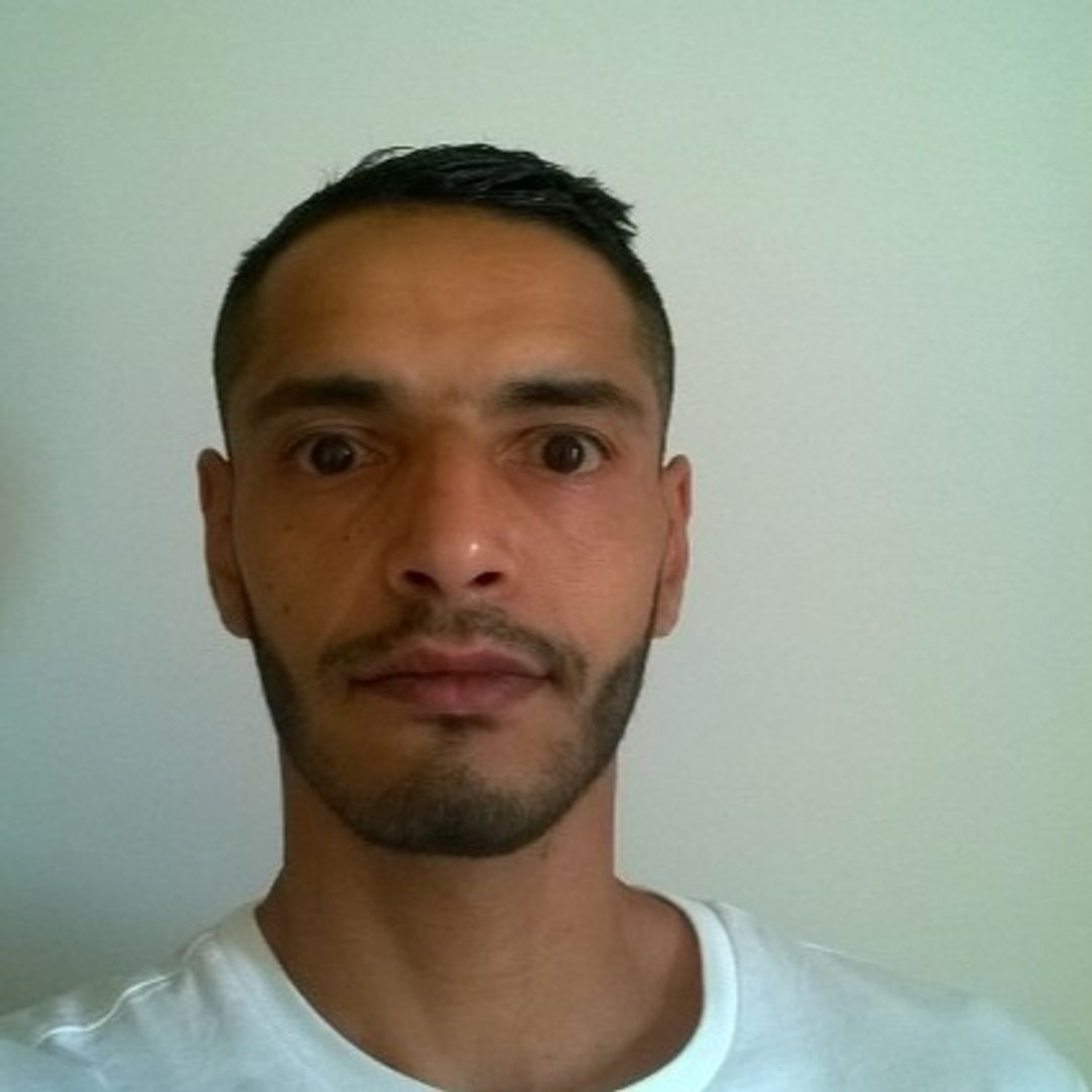 Profil de Robin, 38 ans, Escort Trans Suisse à Molinis