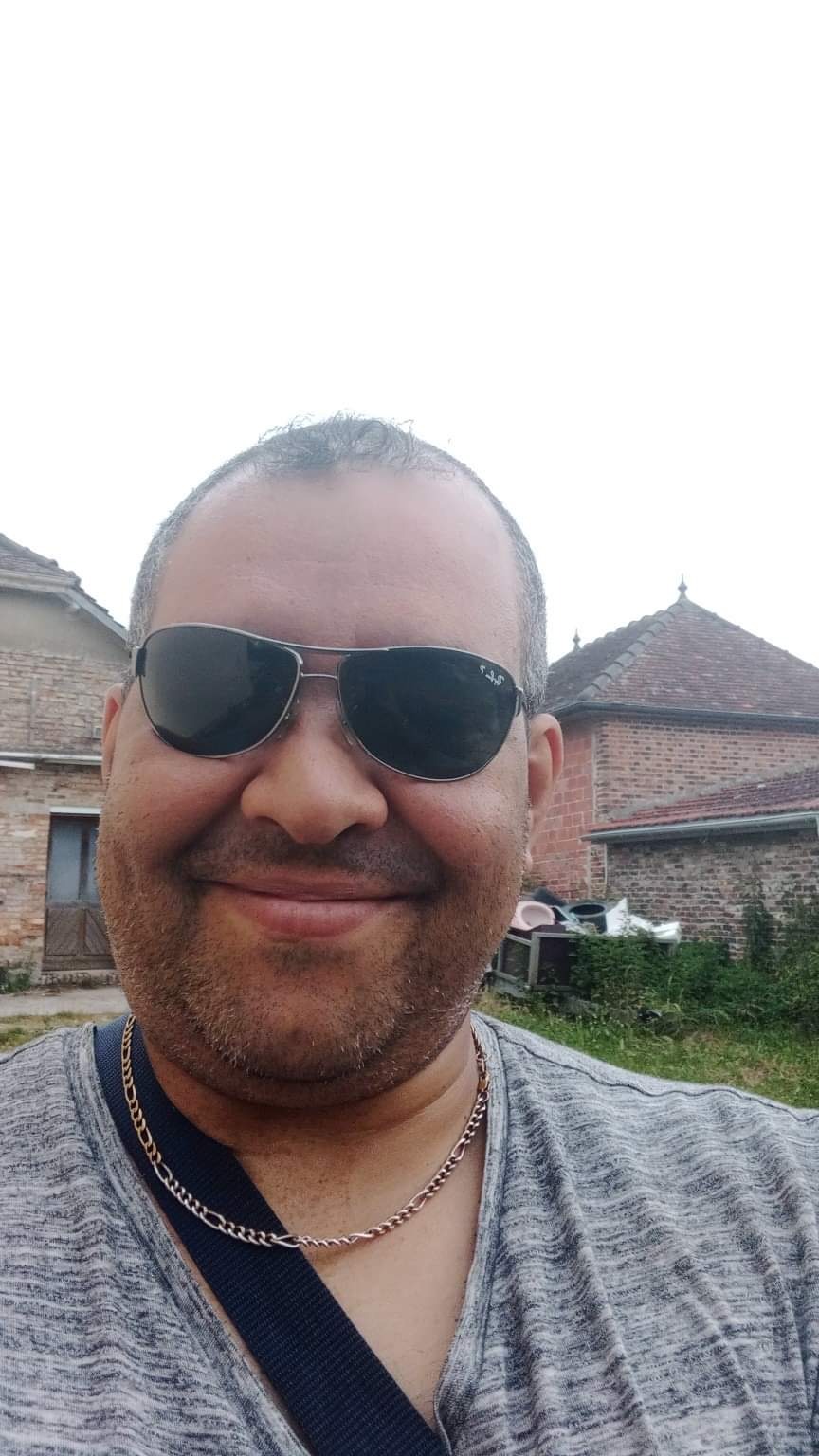 Profil de Abdelakim, 49 ans, Escort Trans Suisse à Bévilard