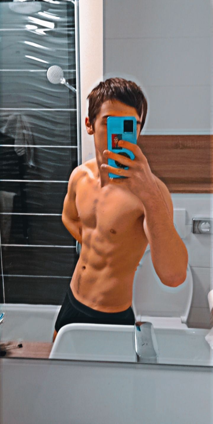 Profil de Titus, 20 ans, Escort Trans Suisse à Malans SG