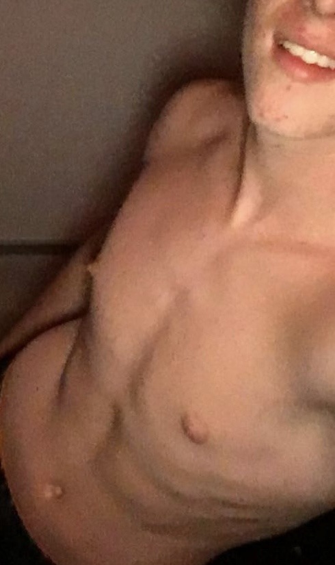 Profil de Lalaina, 24 ans, Escort Trans Suisse à Montricher