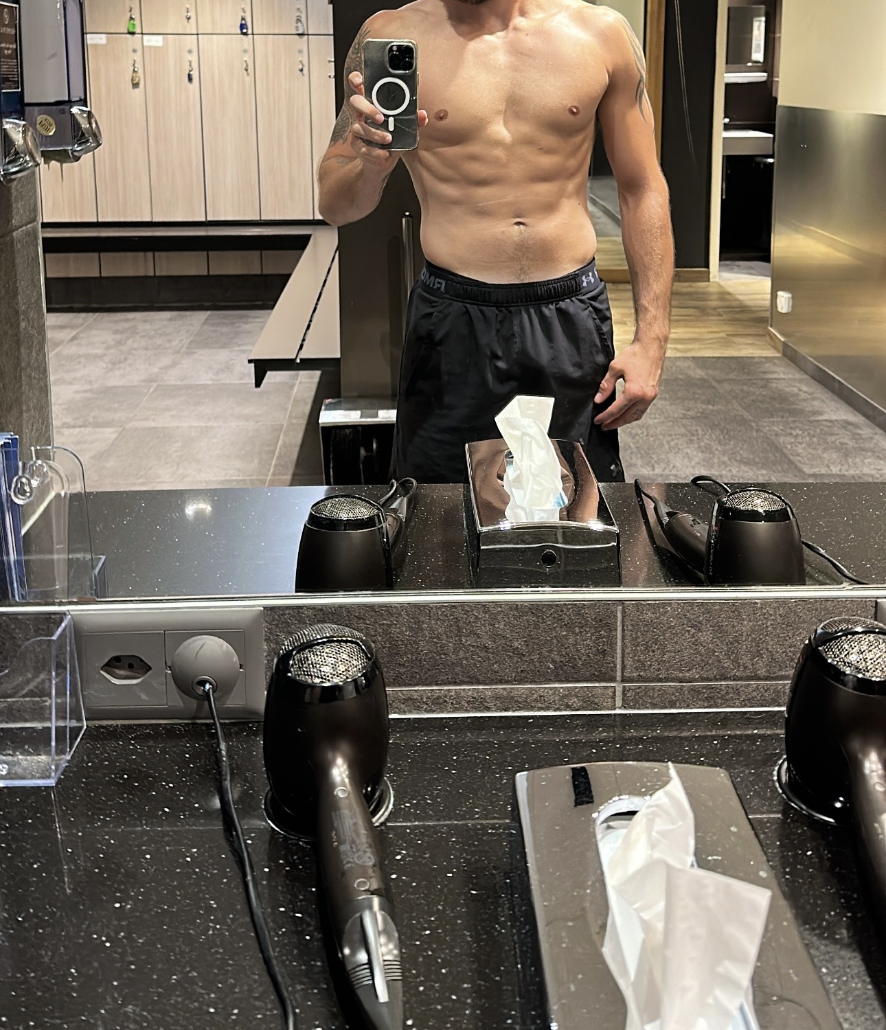 Profil de Oguzhan, 27 ans, Escort Trans Suisse à Pianezzo