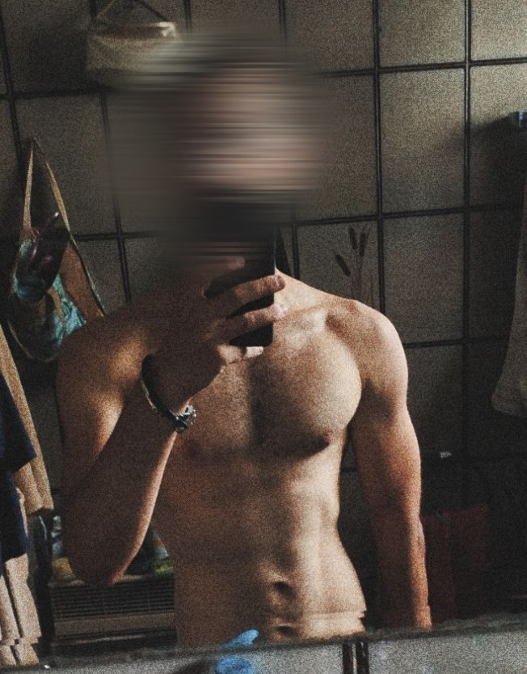 Profil de Ithier, 25 ans, Escort Trans Suisse à Corban